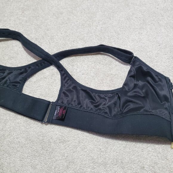 SHEFIT Ultimate Sports Bra High Impact Fully Adjustable Gym Black Women's Medium - Picture 6 of 15